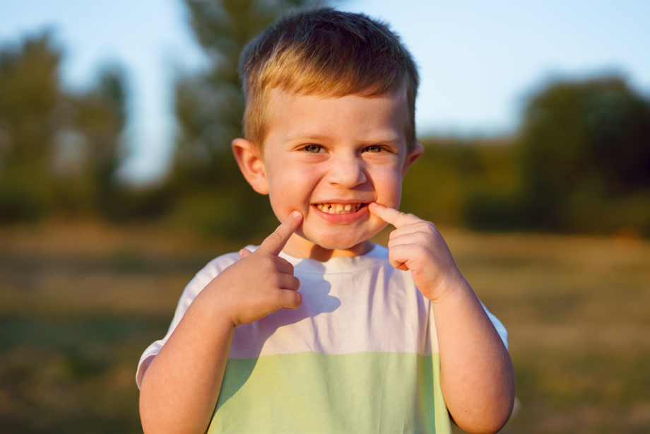 Caries en la infancia, cómo prevenirlas y por qué es tan importante cuidarlas a tiempo