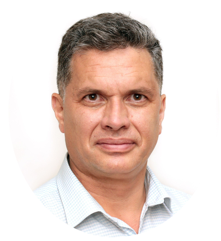 Ricardo Yáñez Arellano - Director Administrativo Apoquindo